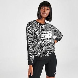 New Balance Oversized Crew Neck Zebra Sweatshirt Sz Small NWT